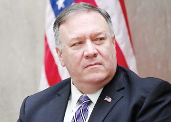 بومبيو: أسلحة حزب الله تهدد بنسف جهود فرنسا في لبنان