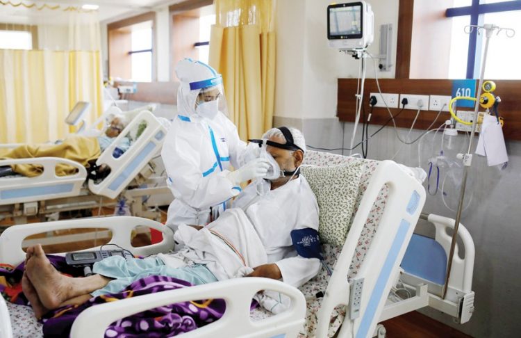 عدد الإصابات بكورونا يتجاوز الخمسة ملايين في الهند 1 عدد الإصابات بكورونا يتجاوز الخمسة ملايين في الهند