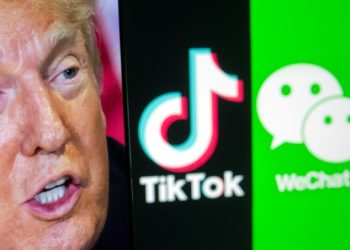بكين تدين الحظر الأمريكي على تطبيقي “تيك توك ” و ” وي تشات” الصينيين