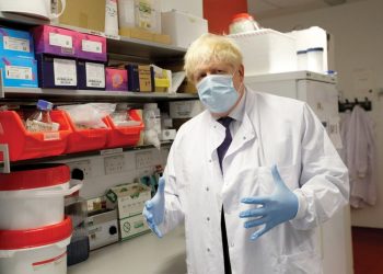 أكثر من 30 مليون إصابة بكورونا في العالم باريس