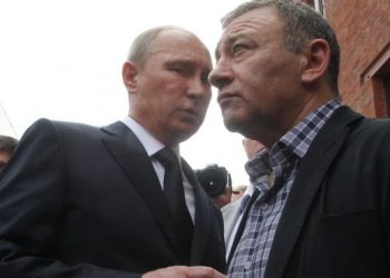 ملفات فنسن : صديق مقرب من الرئيس بوتين “غسل ملايين الدولارات” عبر مصرف باركليز البريطاني