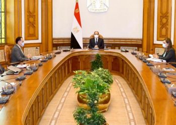 الرئيس يوجه بالتقييم المنتظم لأداء ونتائج جهود تنمية صعيد مصر