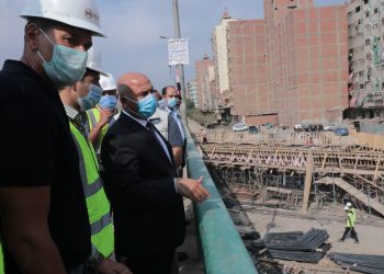 وزير النقل يتفقد معدلات تنفيذ الصيانة الشاملة للطريق الدائرى حول القاهرة الكبرى بطول 106 كم