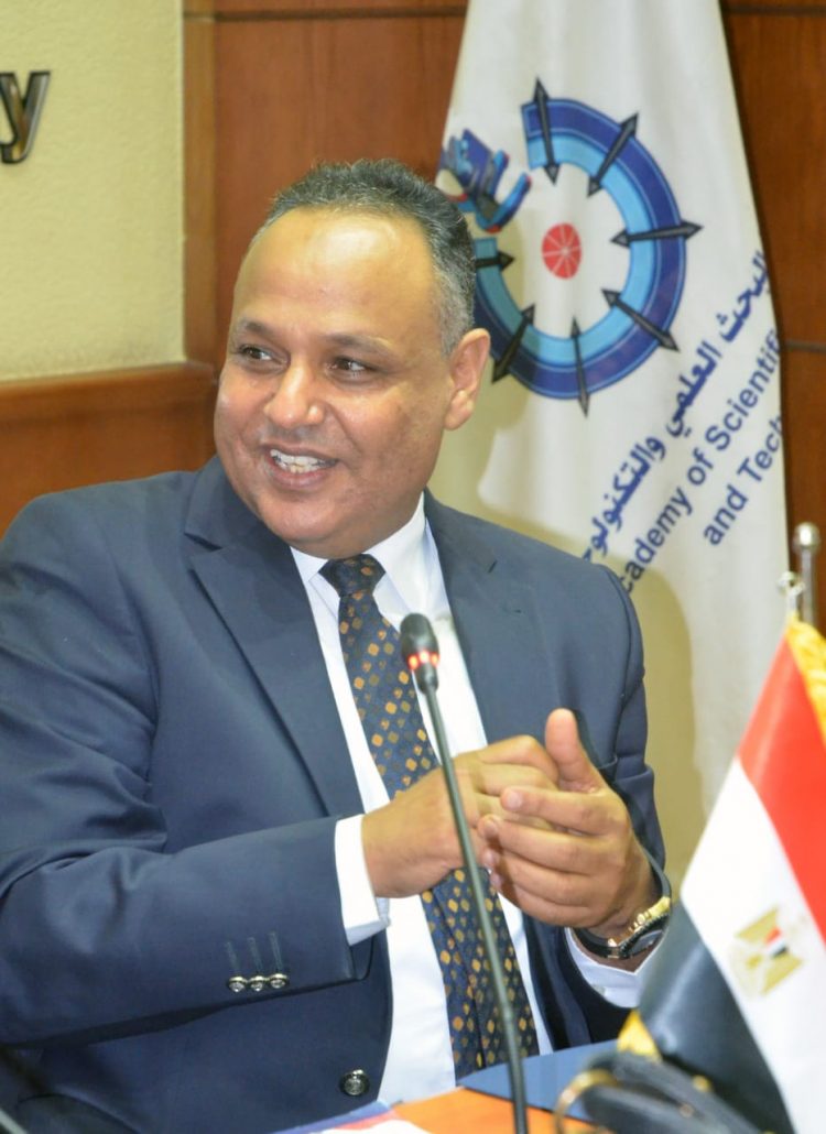 أكاديمية البحث العلمي وجامعة الأزهر يعلنان فتح باب التقدم للحاضنة التكنولوجية”رواق”