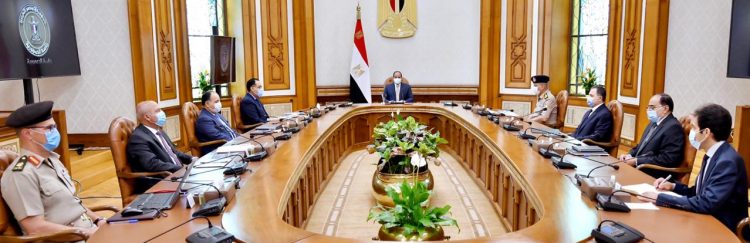 الرئيس يوجه بالبدء في إنشاء منظومة النقل الذكي لإدارة شبكة الطرق الرئيسية