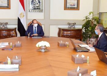 السيسي يُوجه بصياغة منظومة تتيح مراقبة أي تغييرات معمارية أو إنشائية تطرأ على الأراضي أو المباني