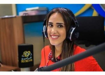 “توتا” ضيف فاطمة مصطفى فى الراديو بيضحك على 9090