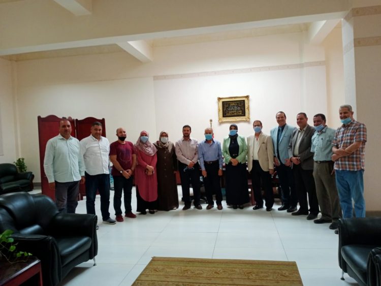 جامعة الزقازيق: اللجنة العليا لتفعيل الصندوق الخيرى لدعم البحث العلمى والابتكار تناقش عددا من المشروعات التنموية