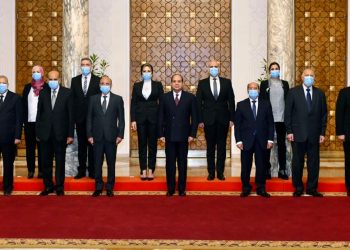 وزير العدل للسيسي: السلطة القضائية بكافة أركانها تسخر جهودها لتعزيز مسيرة الوطن نحو التنمية