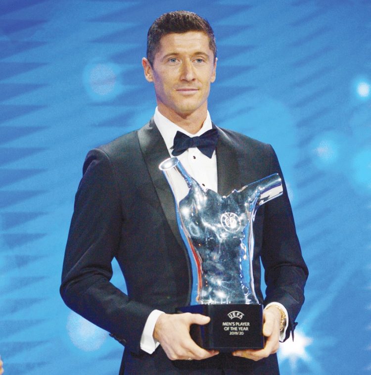 ليفاندوفسكي أفضل لاعب في أوروبا