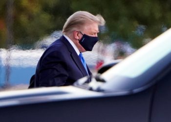 ترامب يصف الأيام المقبلة بالاختبار الحقيقي في معركته ضد كورونا