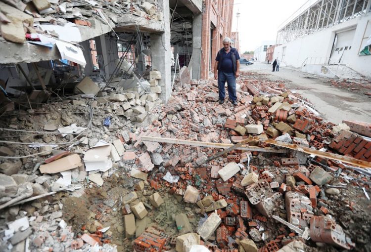 وسط عجز الدبلوماسية..طرفا النزاع في قره باغ مصممان على مواصلة القتال 1 وسط عجز الدبلوماسية..طرفا النزاع في قره باغ مصممان على مواصلة القتال