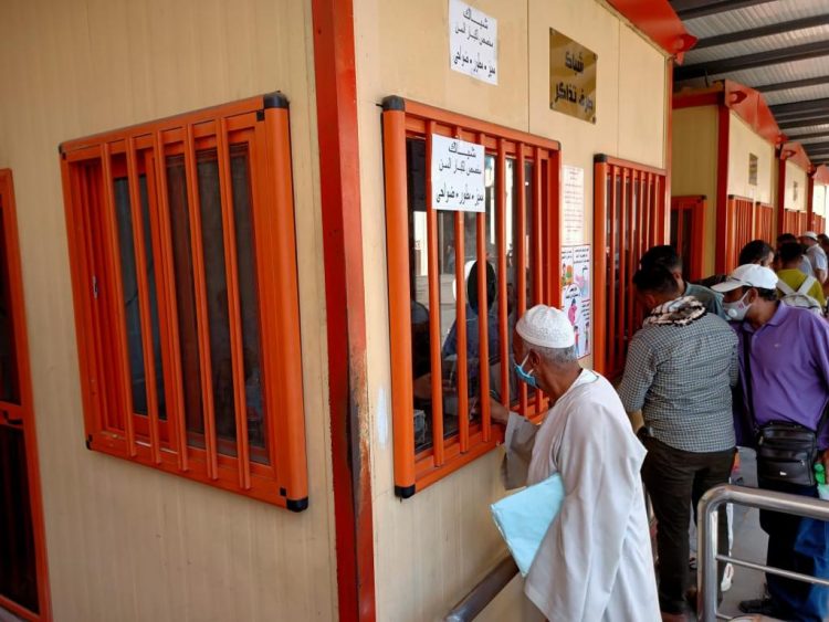 النقل: لا صحة لما تناوله البعض في وسائل الإعلام  بخصوص عدم تطبيق التخفيضات لكبار السن