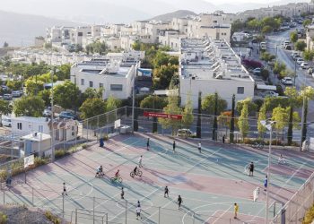 إسرائيل توافق على بناء وحدات استيطانية جديدة فى الضفة الغربية