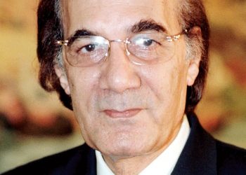 رحيل الفنان محمود ياسين بعد إثراء خزينة الفن بأعمال خالدة