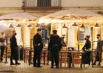 أكثر من 40 مليون إصابة بفيروس كورونا المستجد في العالم