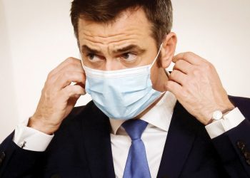 الموجة الثانية من الإصابات بكورونا تهز أوروبا