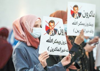 دعوات مقاطعة المنتجات الفرنسية تتزايد بعد “هذيان” ماكرون