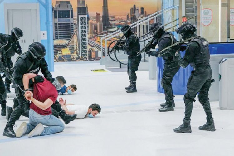 دبي تستخدم تقنية التعرف على الوجه في وسائل النقل العامة