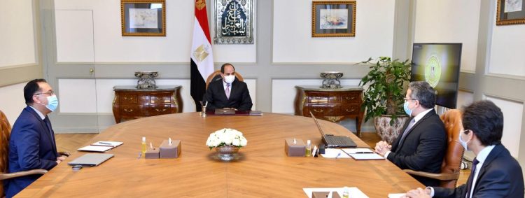 الرئيس يوجه بالحفاظ علي العمالة في السياحة وإتمام الأنشطة الأثرية العالمية 1 الرئيس يوجه بالحفاظ علي العمالة في السياحة وإتمام الأنشطة الأثرية العالمية