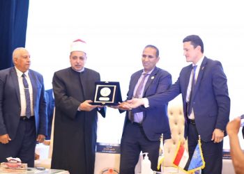 “التوعية الأسرية والمجتمعية” يصل أسوان ويعقد بها لقاءاته وجولاته التوعوية على مدار أسبوع  