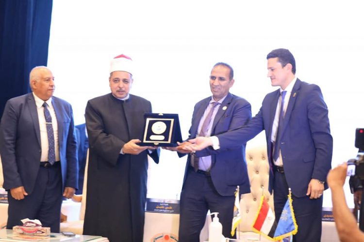 "التوعية الأسرية والمجتمعية" يصل أسوان ويعقد بها لقاءاته وجولاته التوعوية على مدار أسبوع 1 “التوعية الأسرية والمجتمعية” يصل أسوان ويعقد بها لقاءاته وجولاته التوعوية على مدار أسبوع