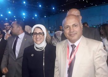 رئيس التحرير يهنىء الدكتورعبد الناصر حميده بالترقيه