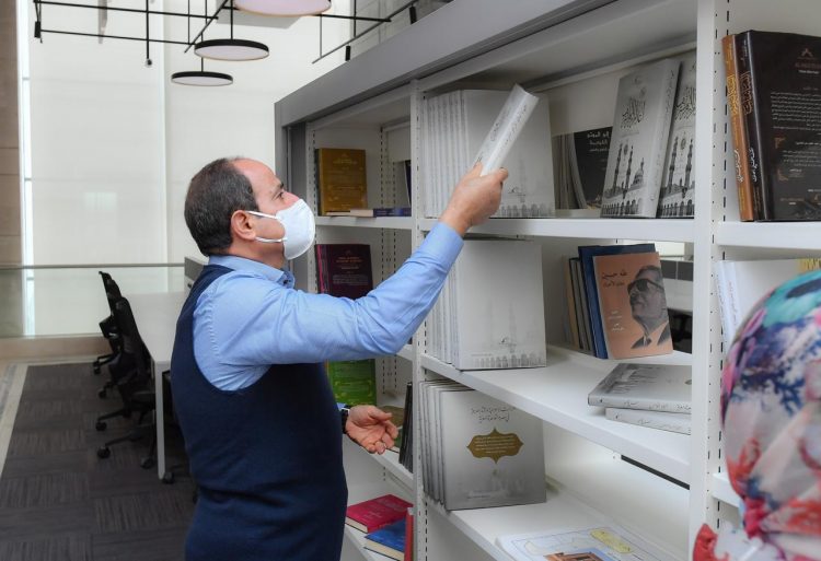 السيسي يتفقد مدينة الفنون والثقافة بالعاصمة الإدارية الجديدة 1 السيسي يتفقد مدينة الفنون والثقافة بالعاصمة الإدارية الجديدة