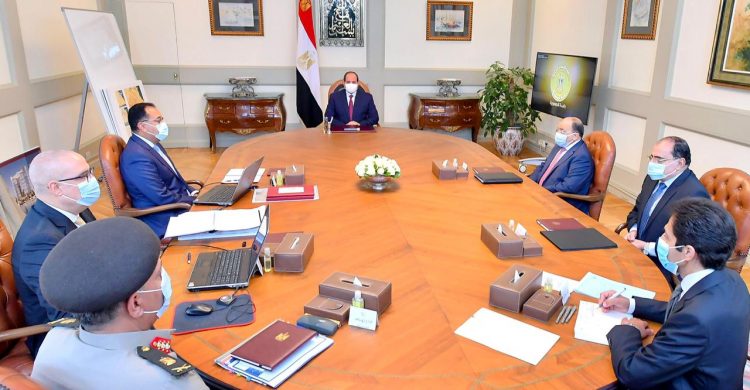 الرئيس يُوجه بإنشاء ٥٠٠ ألف وحدة سكنية وحصر الأراضي الفضاء غير المستغلة