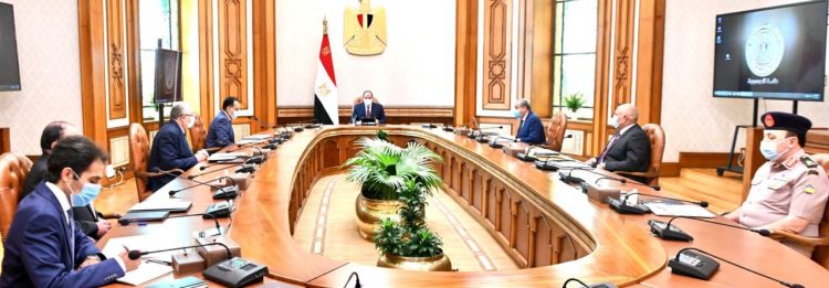 السيسي يُوجه بالتوسع في المشروعات الزراعية والغذائية بالوادي الجديد 1 السيسي يُوجه بالتوسع في المشروعات الزراعية والغذائية بالوادي الجديد