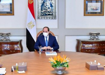 السيسي يُوجه بإطلاق عدد من المبادرات لدعم الأسر الأولى بالرعاية بقيمة إجمالية مليار جنيه