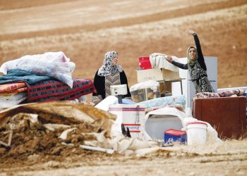 الجيش الإسرائيلي يهدم قرية بدوية فلسطينية ويشرد سكانها في غور الأردن
