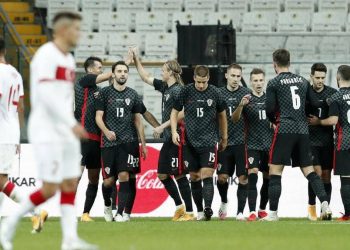 الاتحاد الكرواتي: مدافع كرواتيا لعب أمام تركيا مصابا بكورونا
