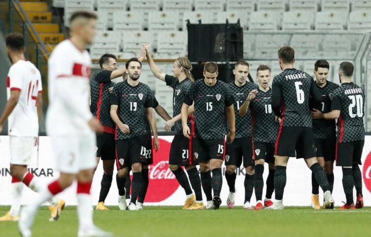الاتحاد الكرواتي: مدافع كرواتيا لعب أمام تركيا مصابا بكورونا 1 الاتحاد الكرواتي: مدافع كرواتيا لعب أمام تركيا مصابا بكورونا