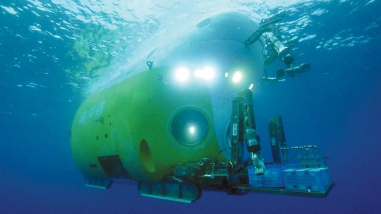 بغواصة جديدة.. الصين تستكشف أعمق خندق مائي في الكوكب 1 بغواصة جديدة.. الصين تستكشف أعمق خندق مائي في الكوكب