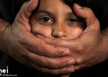 “كلمة من حرفين”.. أحدث مسرحية لمحمد عبد المنعم الصاوي