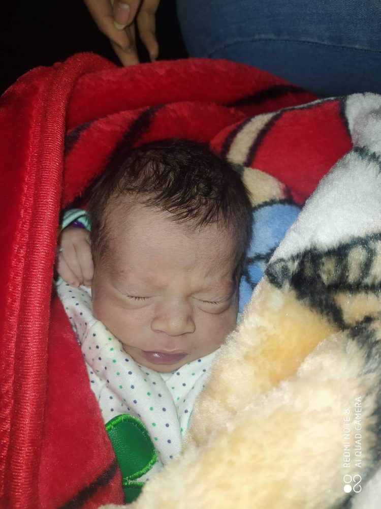 العثور على طفل رضيع وسط أكوام القمامة بطنطا 1 العثور على طفل رضيع وسط أكوام القمامة بطنطا