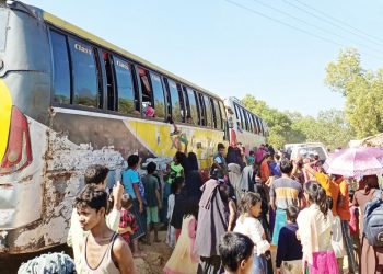 بنجلاديش: نقل مهاجرين قسرا إلى جزيرة غير مأهولة تضربها الأعاصير