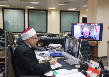 مفتي الجمهورية: للخروج من أزمة جائحة “كورونا” لا بد أن نتكاتفَ جميعًا