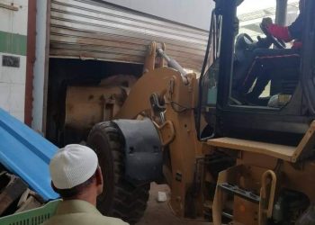 حملات مكثفة بأسواق محافظة السويس لاسترداد مستحقات الدولة