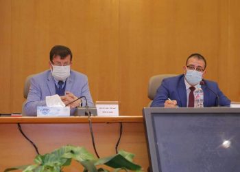 نائب محافظ دمياط يترأس إجتماع اللجنة المركزية لمتابعة أعمال اللجان الفنية المختصة بتلقى طلبات التصالح فى مخالفات البناء