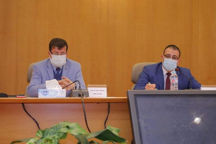 نائب محافظ دمياط يترأس إجتماع اللجنة المركزية لمتابعة أعمال اللجان الفنية المختصة بتلقى طلبات التصالح فى مخالفات البناء