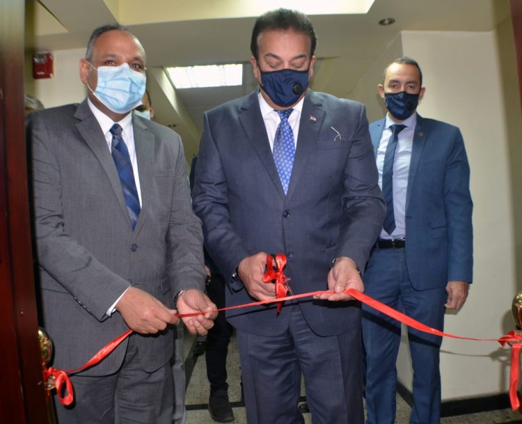 افتتاح معرض معلومات المعهد الروسي المتحد للعلوم النووية في أكاديمية البحث العلمي