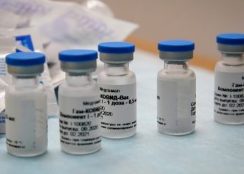 روسيا توافق على استخدام لقاح ” سبوتنيك في” للأشخاص فوق 60عامًا