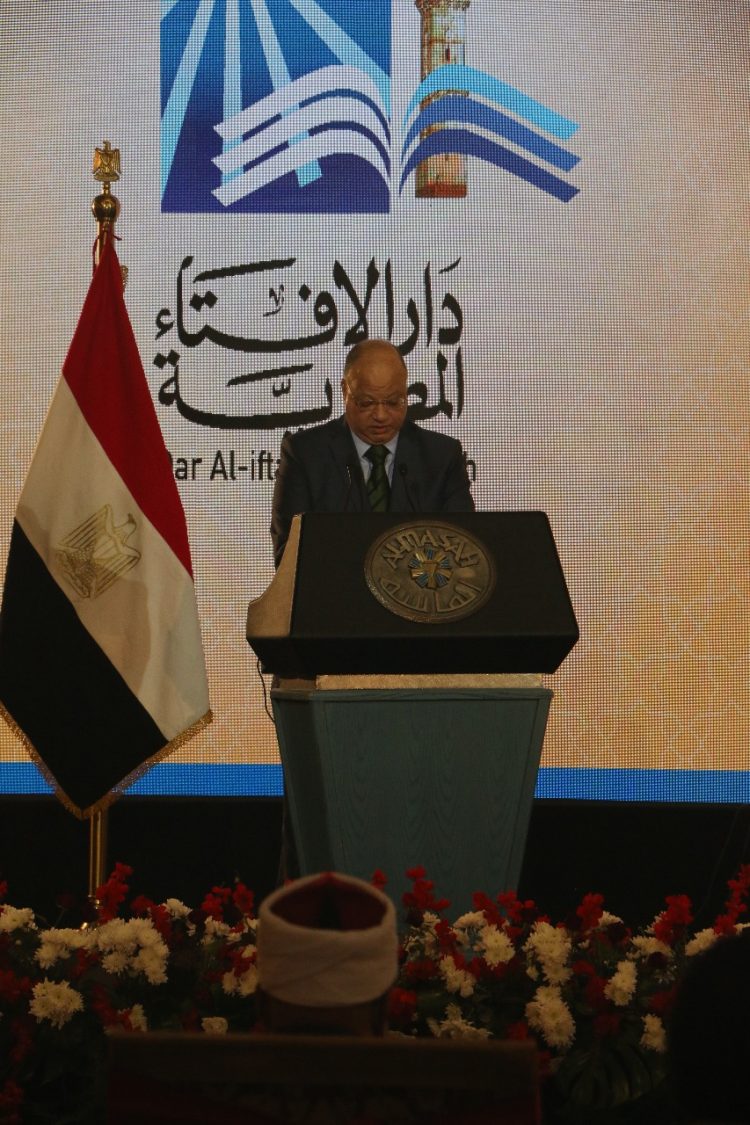 اللواء خالد عبدالعال محافظ القاهرة: مسيرة دار الإفتاء تبعث على الاعتزاز والفخر وهي نموذج مشرف للعمل الوطني 1 اللواء خالد عبدالعال محافظ القاهرة: مسيرة دار الإفتاء تبعث على الاعتزاز والفخر وهي نموذج مشرف للعمل الوطني