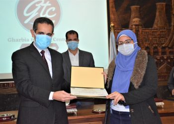 محافظ الغربية يشهد تجربة عملية لإخلاء العاملين بالشباب والرياضة والتضامن الاجتماعي