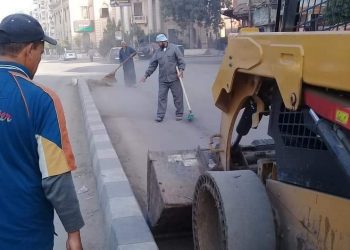 حملات مكثفة لرفع القمامة بمدن ومراكز الغربية