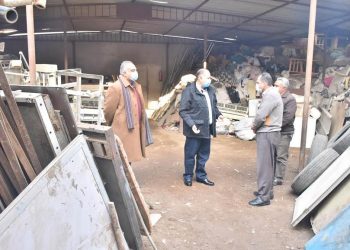 محافظ أسيوط يواصل جولاته على المخازن الطبية ويتفقد مخزن المستلزمات الطبية الإقليمي بحي غرب