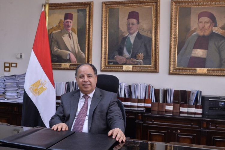 وزير المالية.. إعفاء المشروعات المتوسطة والصغيرة ومتناهية الصغر من ضريبة الدمغة ورسوم التوثيق 1 وزير المالية.. إعفاء المشروعات المتوسطة والصغيرة ومتناهية الصغر من ضريبة الدمغة ورسوم التوثيق
