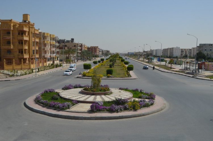 وزير الإسكان : الإنتهاء من تنفيذ 44 ألف وحدة سكنية بالإسكان الإجتماعى بالعاشر من رمضان وجارٍ تنفيذ 12 ألف أخرى 1 وزير الإسكان : الإنتهاء من تنفيذ 44 ألف وحدة سكنية بالإسكان الإجتماعى بالعاشر من رمضان وجارٍ تنفيذ 12 ألف أخرى